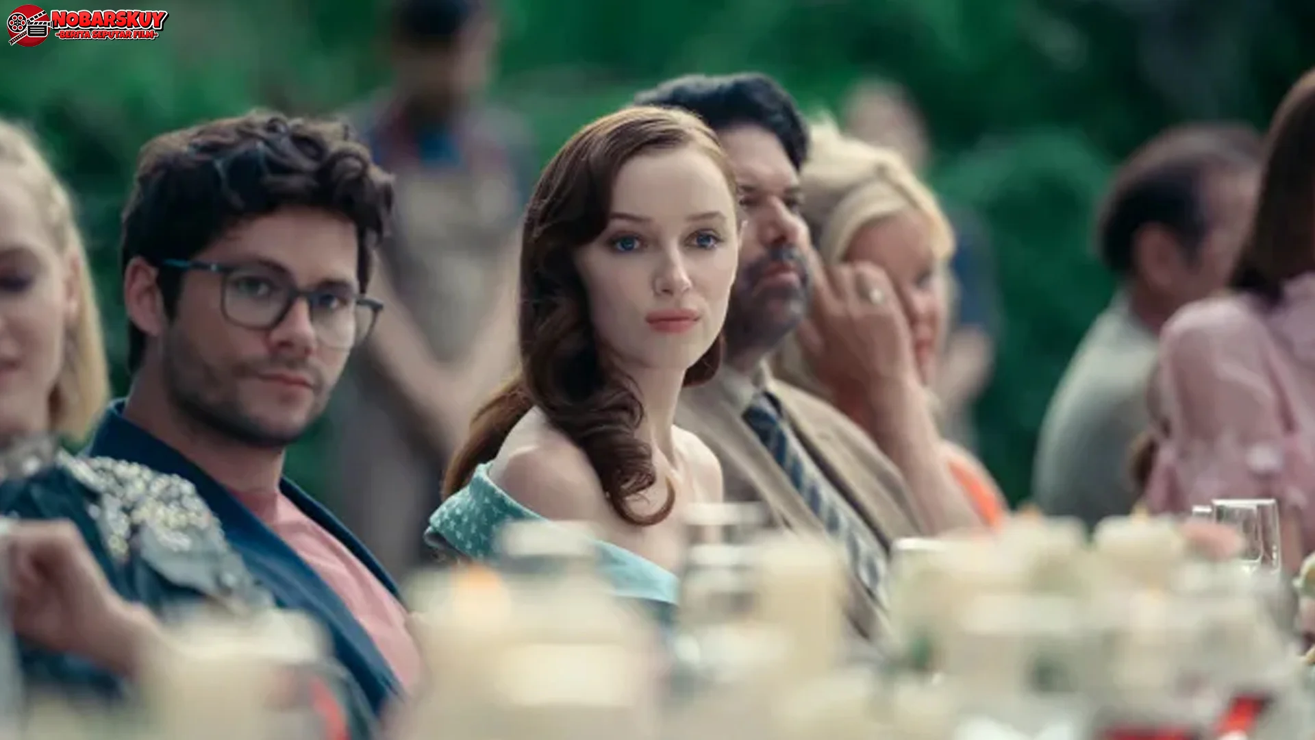 5 Kejutan Besar yang Ada di Film Anniversary yang Tak Terduga